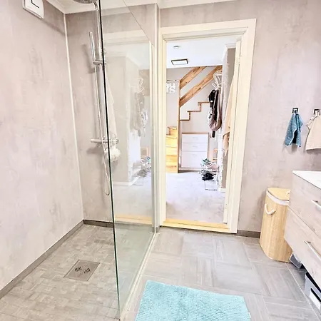 2 Bedrooms 3 Workspaces Ac ستافانجر
